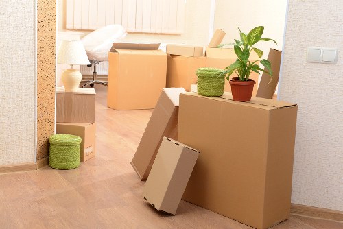 Secure storage space for household and commercial items in Stepney